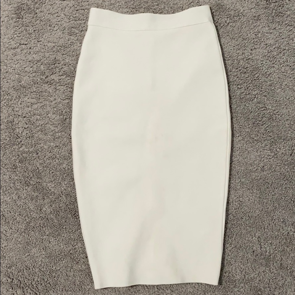 Cream/off white/ecru pencil skirt/bodycon style, size XS